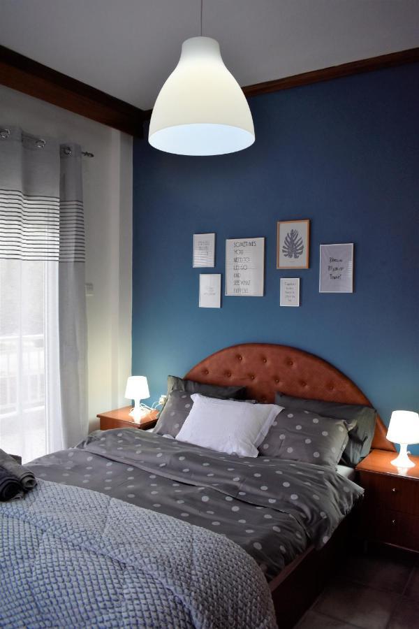 Cozy And Modern Apartment Komotiní Luaran gambar